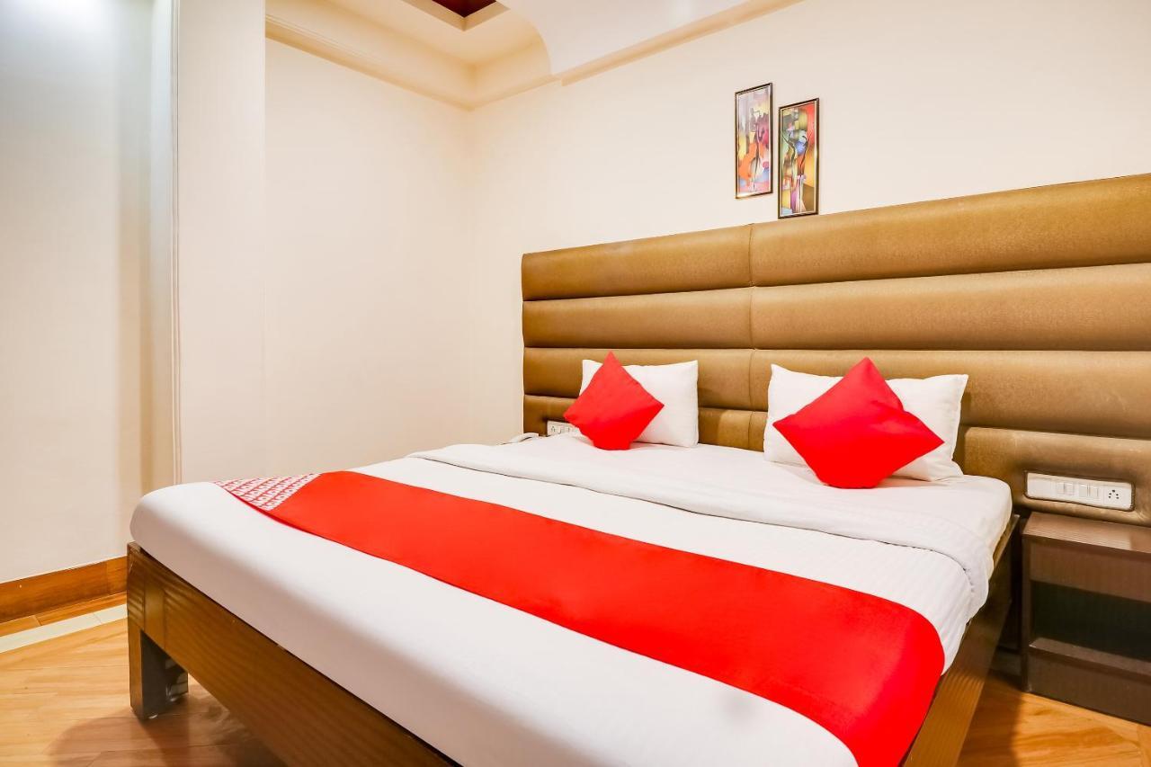 Oyo 71149 Jeet Residency Rewa Εξωτερικό φωτογραφία