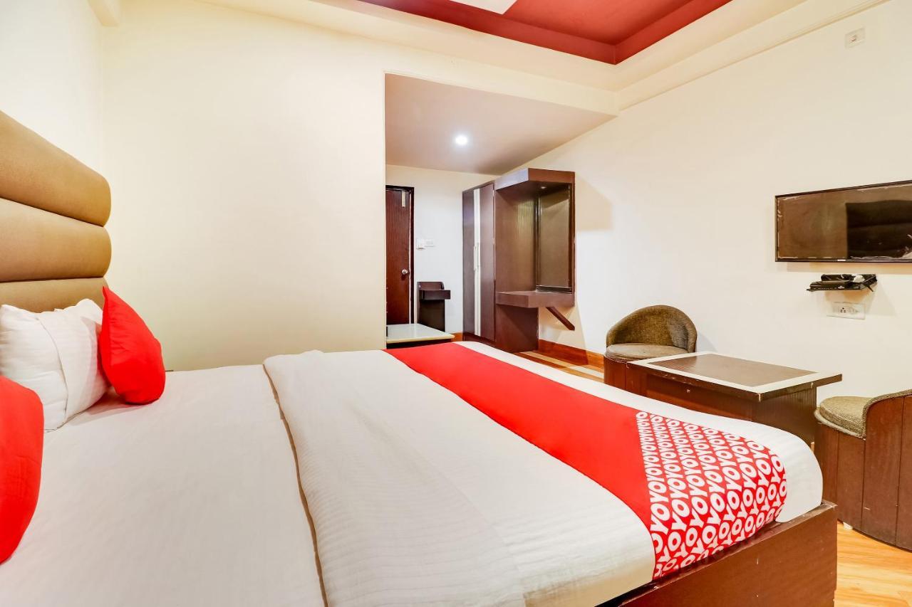 Oyo 71149 Jeet Residency Rewa Εξωτερικό φωτογραφία