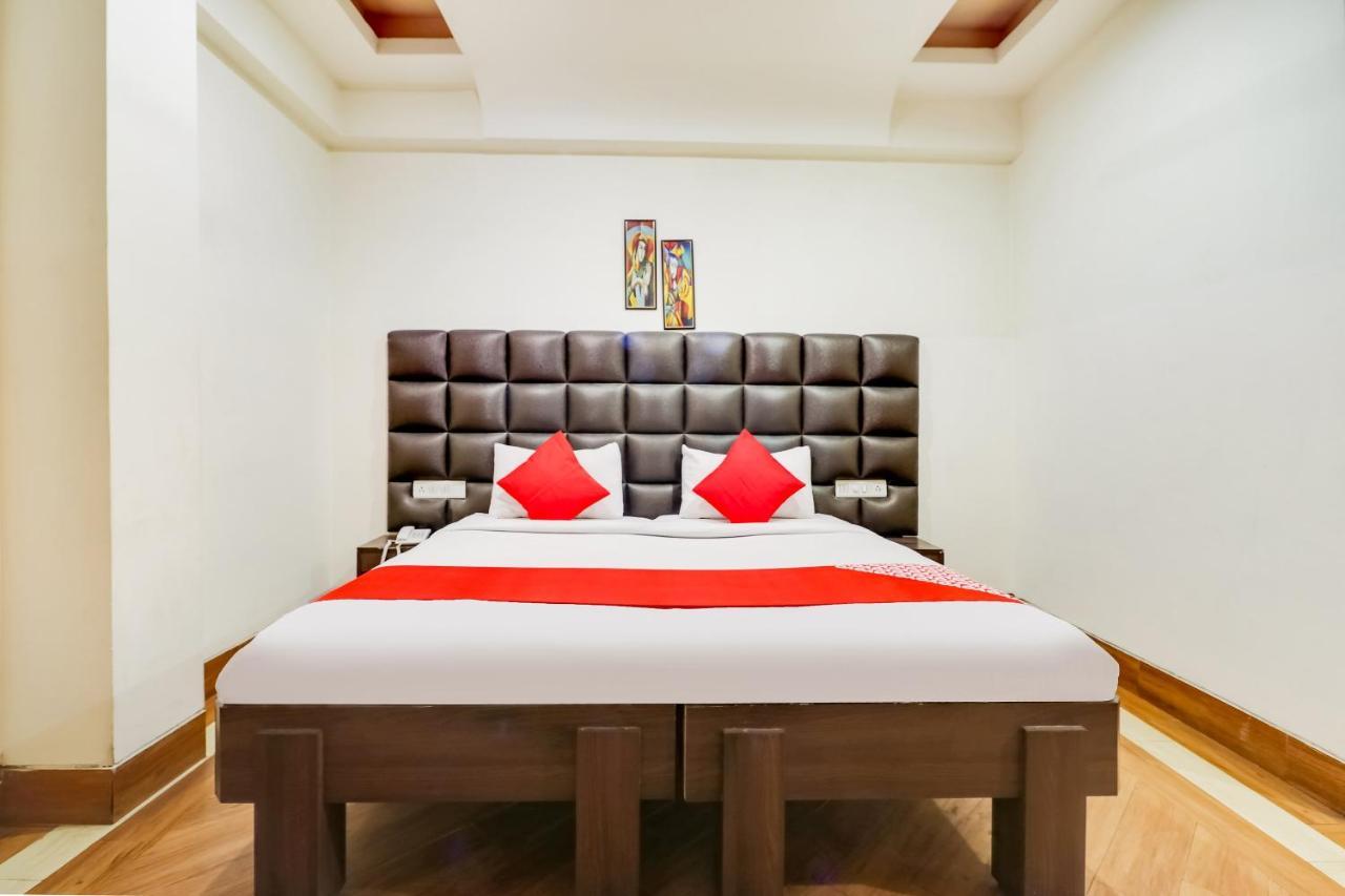 Oyo 71149 Jeet Residency Rewa Εξωτερικό φωτογραφία