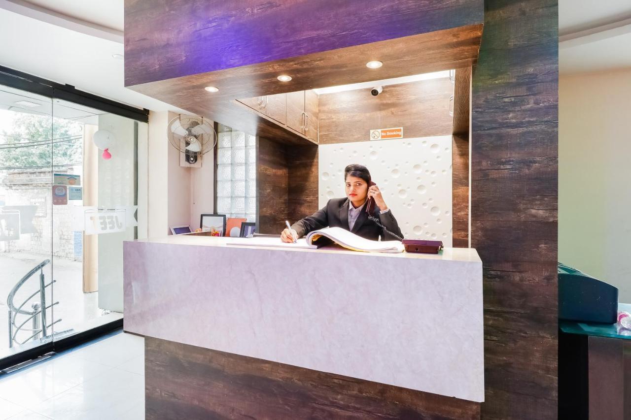 Oyo 71149 Jeet Residency Rewa Εξωτερικό φωτογραφία